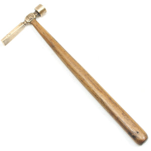 Image Title Old Tiny Hammer / Jewellers Hammer
