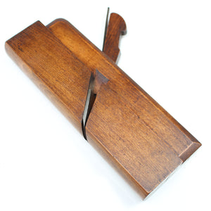 Old Wooden Skew Mouth Round Plane - No 16 (Beech)