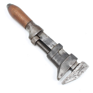 Old Girard Wrench (USA)