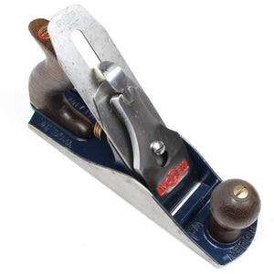 Woden Smoothing Plane No. W4 (Beech)