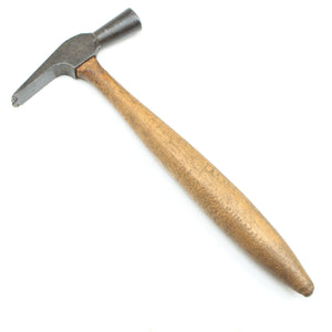 Old Tiny Jewellers Hammer (Beech)