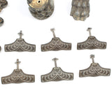 Old Feet / Casters and Related Ironmongery