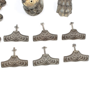 Old Feet / Casters and Related Ironmongery