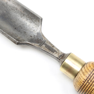Old Wide Outcannel Firmer Gouge - 1 1/2" (Ash)