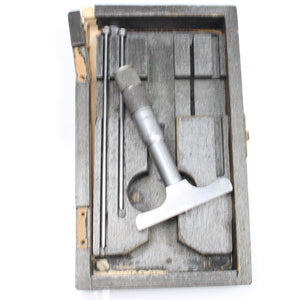 Moore & Wright Depth Gauge Micrometer