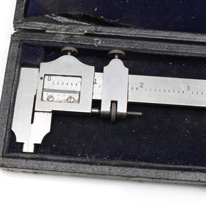 2x Old Brown & Sharpe Vernier Calipers – No 388, 572 (USA)