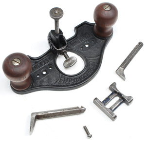 Record 071 1/2 Hand Router Plane