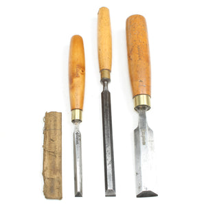 3x Old Bevel Edge Chisels (Boxwood)