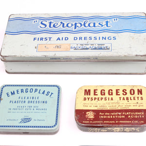 7x Old Tins