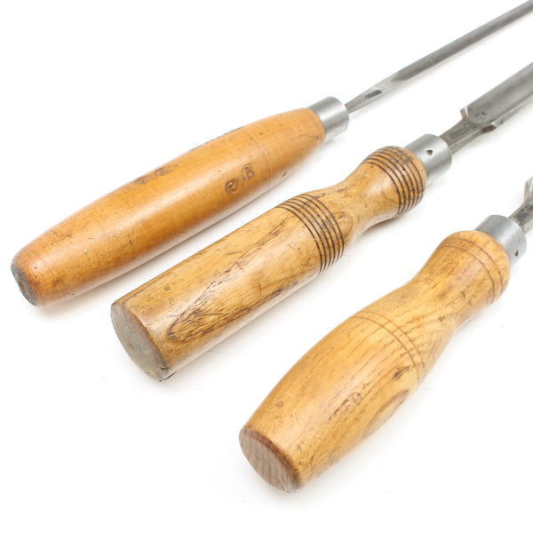 3x Old Woodwork Gouges (Ash, Beech) – OldTools.co.uk