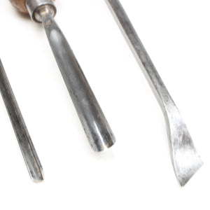 3x Old Carving Tools - Gouge, Vee, Skew Spoon (Ash, Beech) - OldTools.co.uk