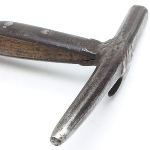 Old Roofers / Slaters Hammer (Ash) - OldTools.co.uk