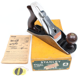 Old Stanley Smoothing Plane No. 4 (Beech) - OldTools.co.uk