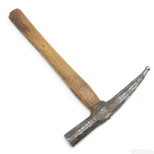 Old Unusual Hammer (Ash)