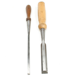 2x Old Socket Paring Chisels – 7mm, 19mm (Ash, Beech) - OldTools.co.uk