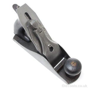 SOLD - Early Stanley Smoothing Plane No. 4 planes