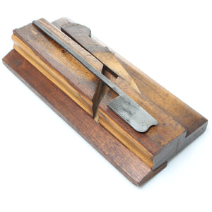 Old Lambs Tongue Wooden Plane (Beech)