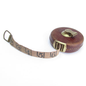 Treble Leather Tape Measure No. 1534 - 25ft
