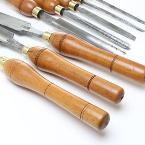 SOLD - 8x Old Melhuish/Ward Woodturning Tools (Beech)