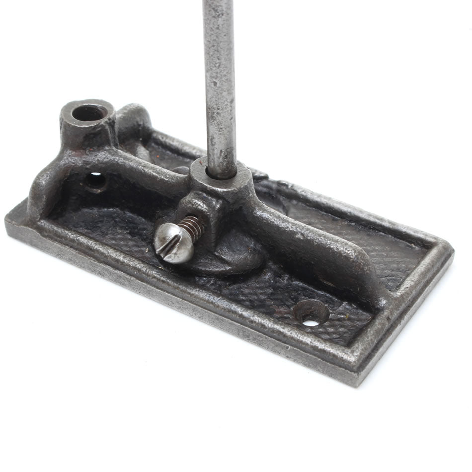SOLD - Small Cast Router – OldTools.co.uk